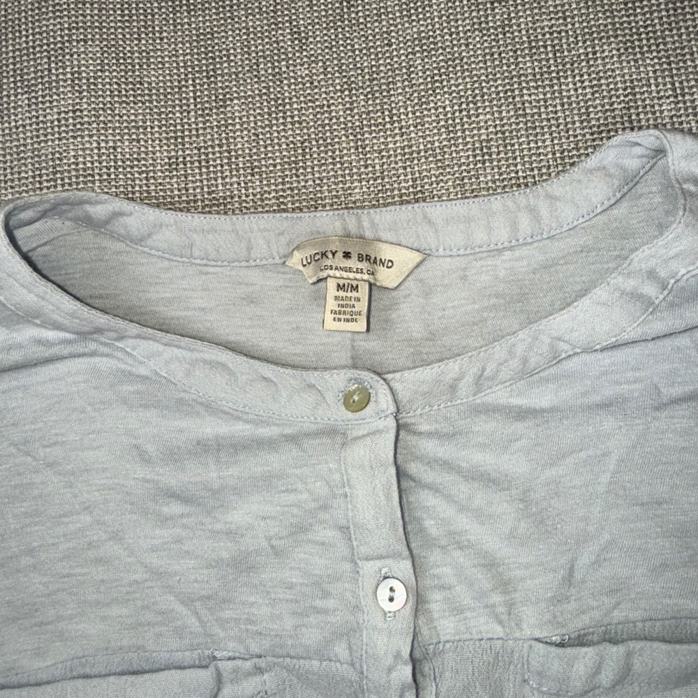 Lucky Brand Womens Light Blue Henley Short Sleeve Cuffed Button Top Size Medium - Picture 4 of 7